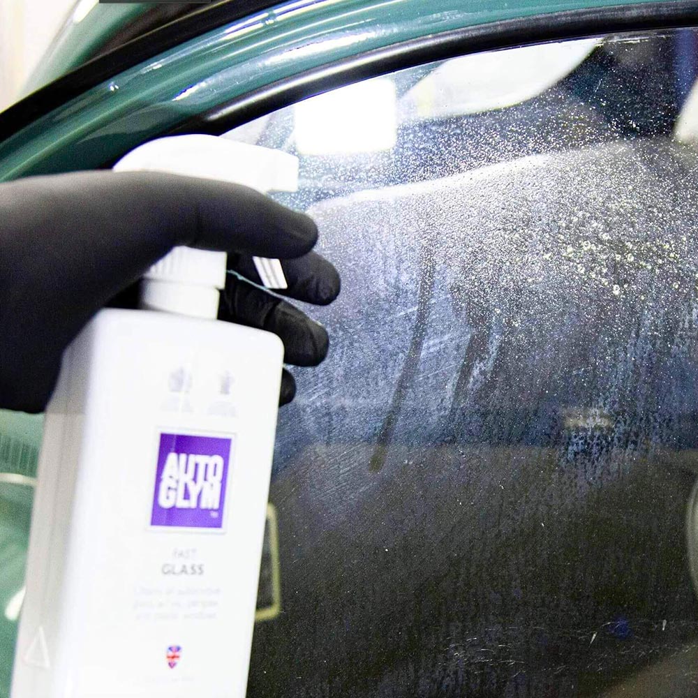 spraying Autoglym Fast Glass on car window