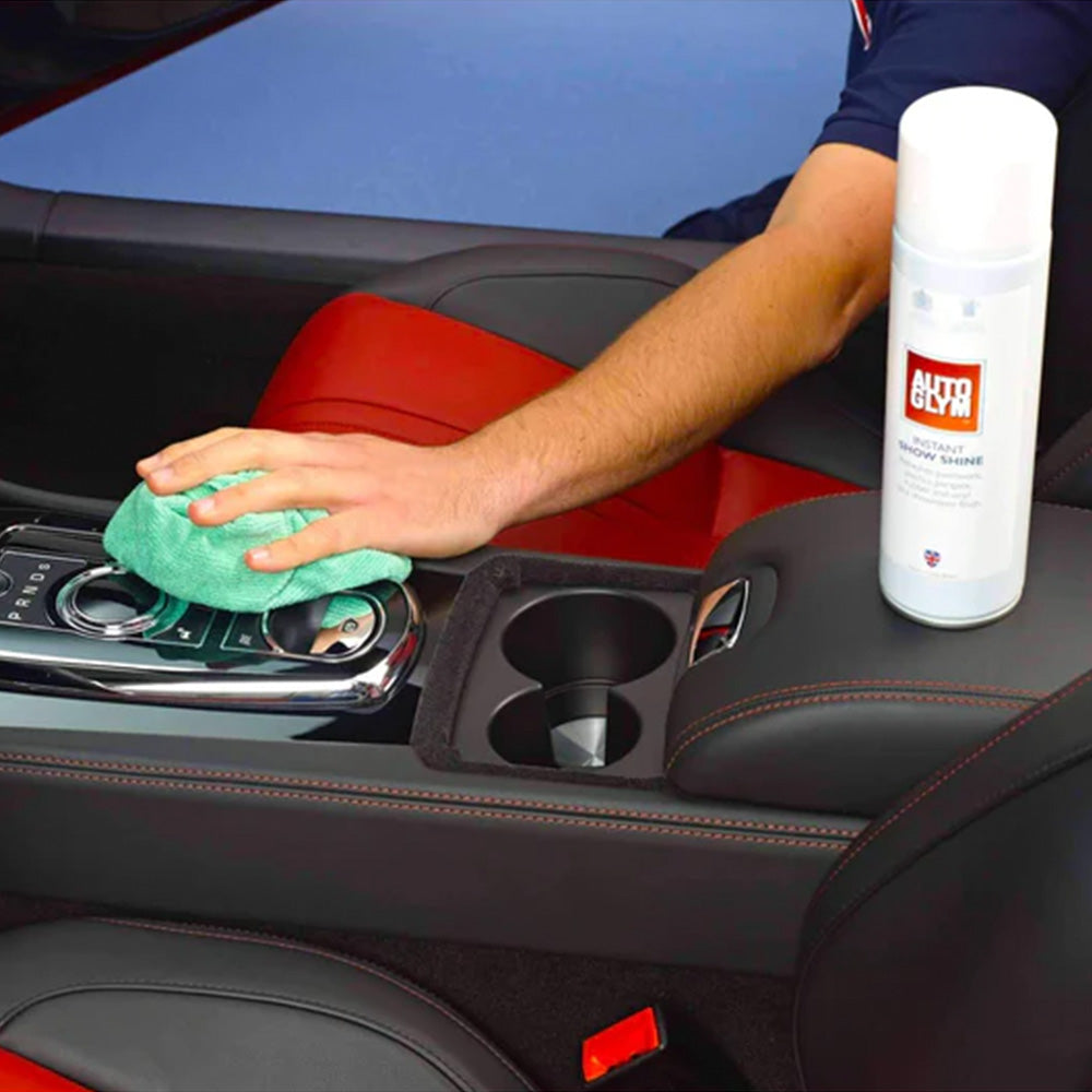 using Autoglym Instant Show Shine to polish car interior surfaces
