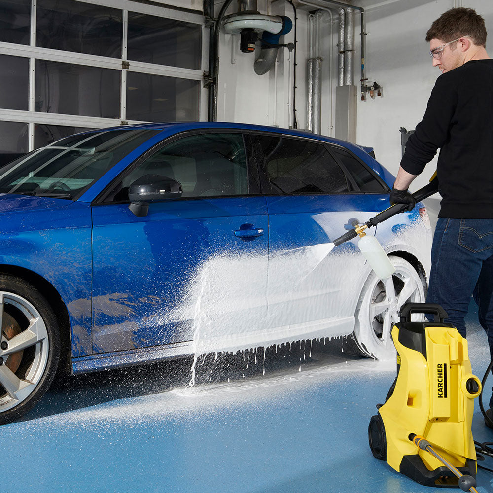 applying autoglym polar blast with water blaster